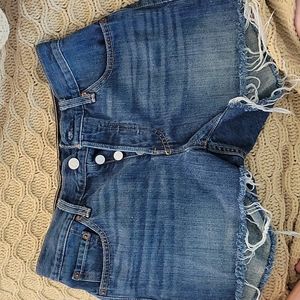 Levis cutoff shorts/25